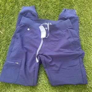 Navy figs scrub bottoms